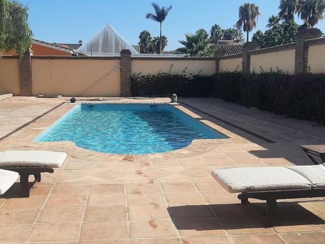 Exclusiva casa en venta Estepona, Andalucía