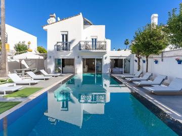 Exclusiva casa en venta Estepona, España