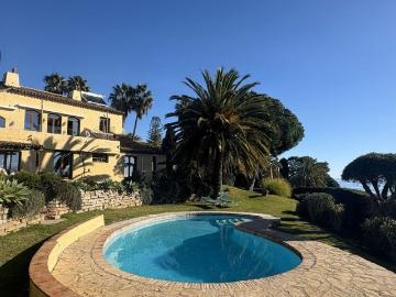 Exclusiva casa en venta Estepona, España