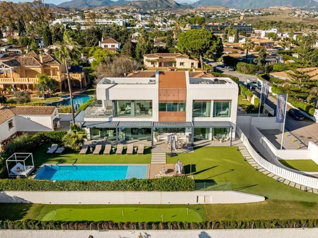 Exclusiva casa en venta Estepona, España