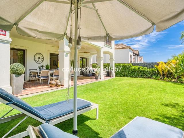 Exclusiva casa en venta Estepona, España