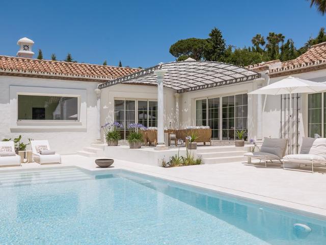 Exclusiva casa en venta Guadalmina, España
