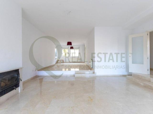 Casa de alto standing en venta San Juan de Alicante, España