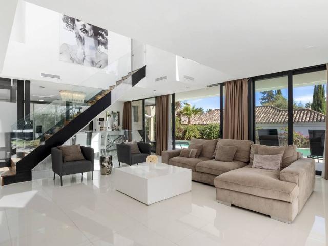 Exclusiva casa en venta Nueva Andalucia, Andalucía