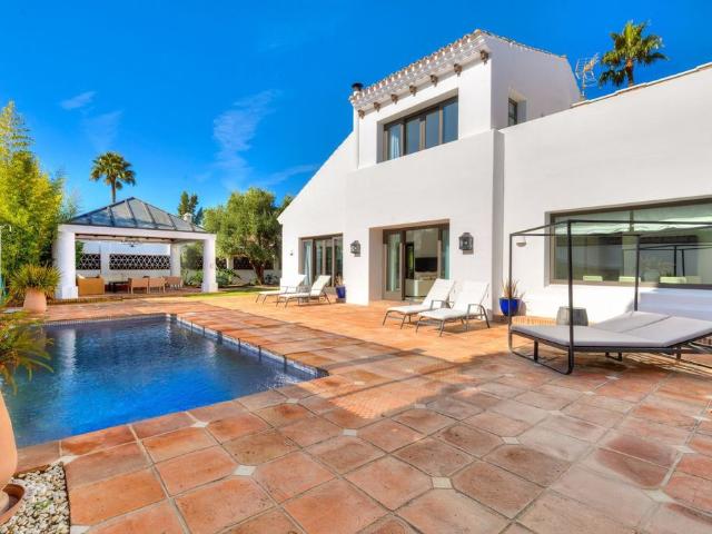 Exclusiva casa en venta San Pedro de Alcántara, Andalucía