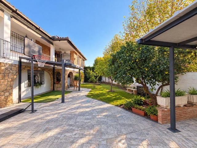 Exclusiva casa en alquiler Córdoba, España