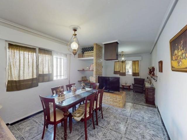 Exclusiva casa en alquiler Gerena, Andalucía