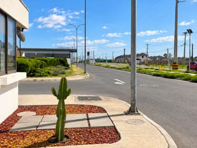 Exclusiva casa en condominio – raúl bitrán, la serena | 4 dormitorios por 6300.00 en La Serena