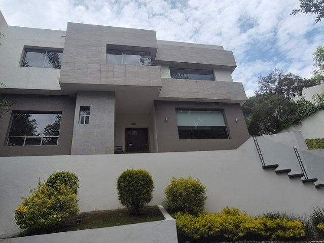 Exclusiva casa en Club de Golf Vallescondido