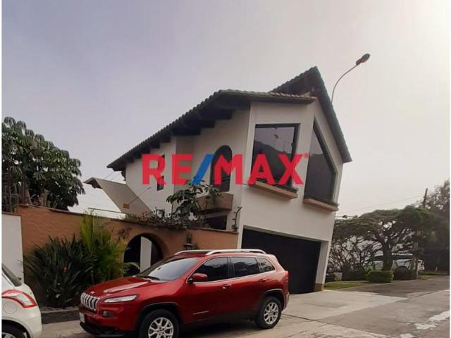 ✨ Exclusiva Casa En Los Álamos De Monterrico