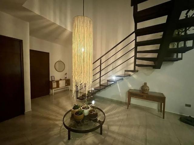 | Exclusiva casa en renta en Piedra Verde |