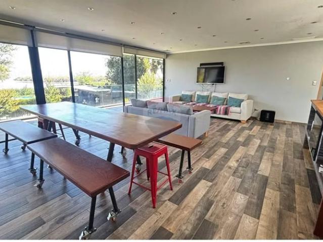 Exclusiva casa familiar en condominio lago rapel | 5 dormitorios por 10800.00 en Las Cabras