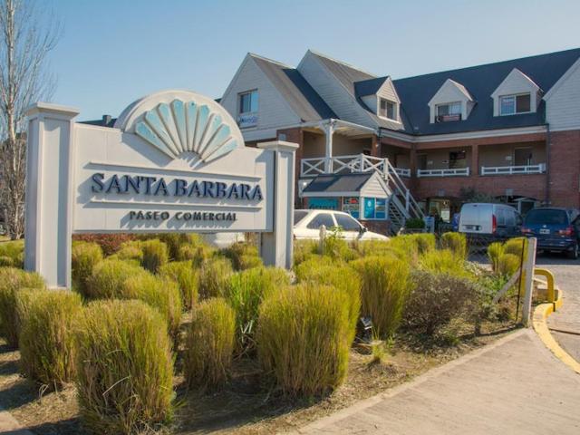 Exclusiva casa moderna con vistas increíbles Santa Bárbara