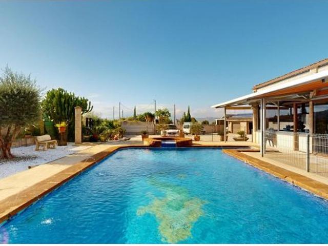 EXCLUSIVA FINCA DE 2000m2 CON DOS VIVIENDAS Y PISCINA EN TORREGUIL SANGONERA LA VERDE