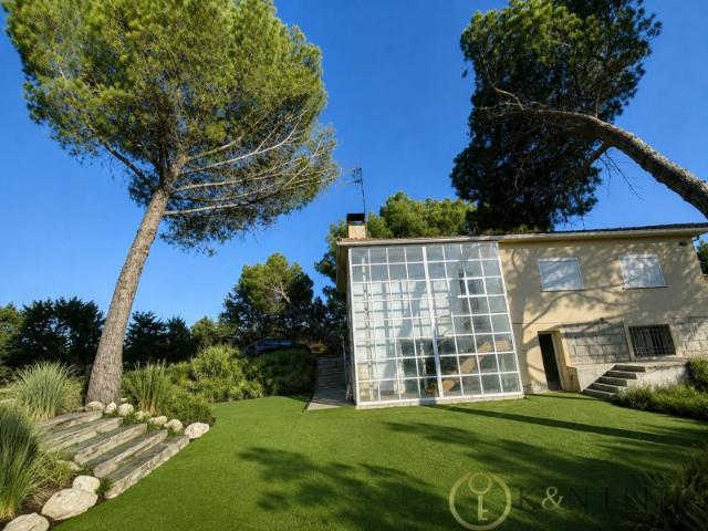 Exclusiva Finca de Campo a Solo unos Minutos de Madrid