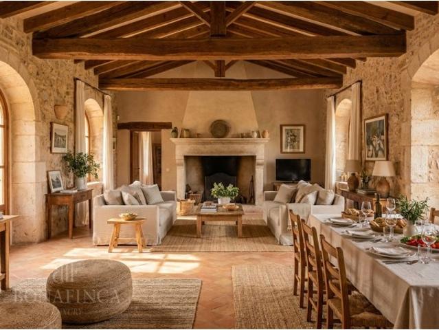 Exclusiva Finca Rústica con Gran Proyección para Proyecto Hotelero / Agroturismo