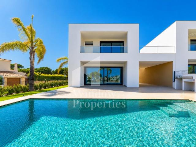 Exclusiva Moradia T3 Próxima da Marina de Vilamoura e das Pr. 148m² Quarteira