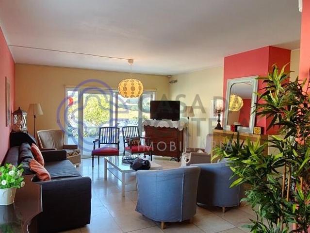 Exclusiva moradia T3+1 em Lavra, próximo da praia de Angeiras e do Parque de Campismo da Orbitur
