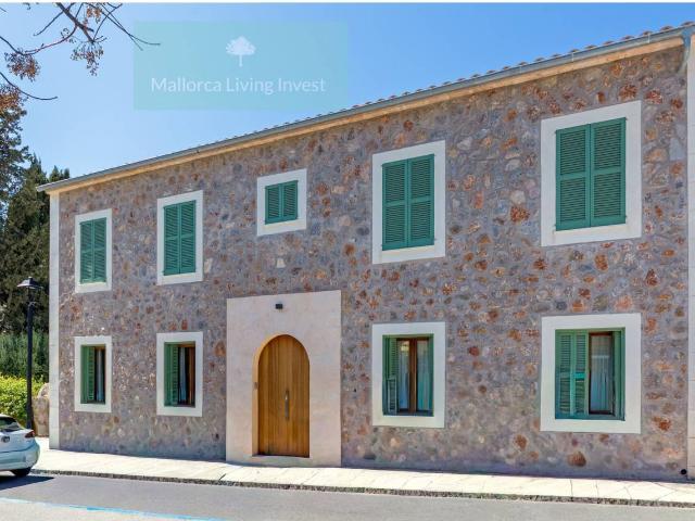 Exclusiva planta baja con esencia mallorquina y vistas a la Tramuntana