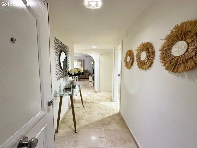 Exclusiva planta baja con espectacular espacio exterior en Vistahermosa