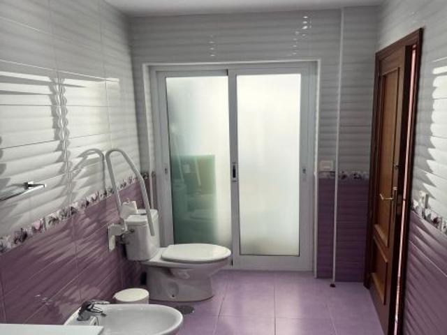 Exclusiva propiedad a 50 metros del mar en Fuengirola – Lujo, amplitud y vistas incomparables
