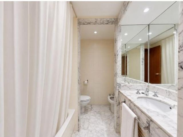 Exclusiva propiedad en Son Rapinya, en urbanización privada con piscina