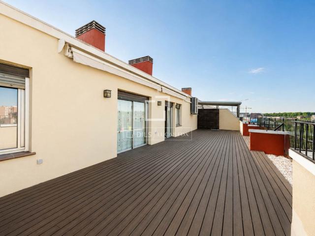 Dils Lucas Fox presenta este exclusivo piso en venta en Arga. 184m² Madrid