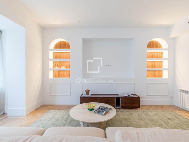 Dils Lucas Fox presenta este exclusivo piso en venta en Cast. 304m² Madrid