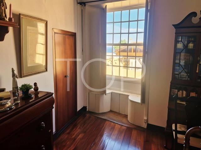 Exclusiva propiedad histórica canaria con amplios espacios y. 750m² La Orotava