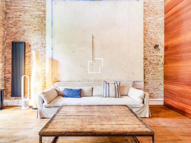 Dils Lucas Fox presenta este exclusivo piso en el casco hist. 226m² Barcelona