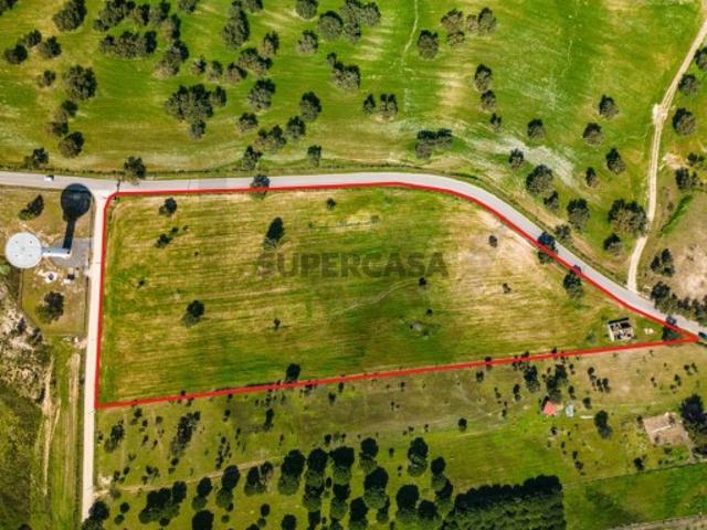 Terreno com PIP Aprovado para 2 Moradias | 2 Hectares com Poço Coruche