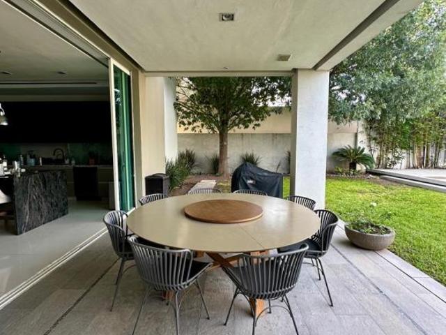 Exclusiva Residencia de Lujo en venta, en Villas de San Miguel