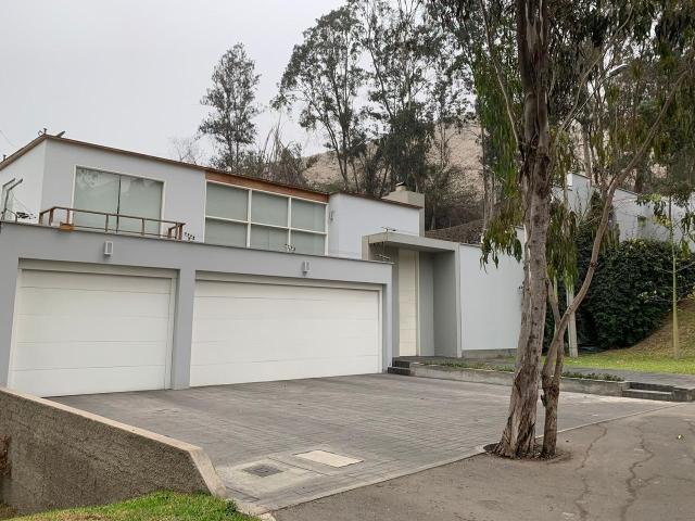 EXCLUSIVA RESIDENCIA EN VENTA