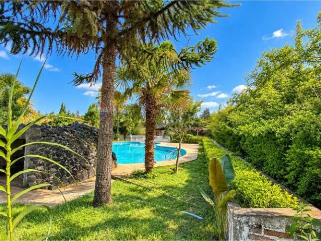 Exclusiva residencia en coihueco | 8d | 9b | 8 dormitorios por 11490.00 en Coihueco