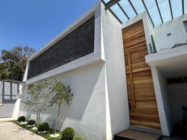 Exclusiva residencia en Delicias Cuernavaca