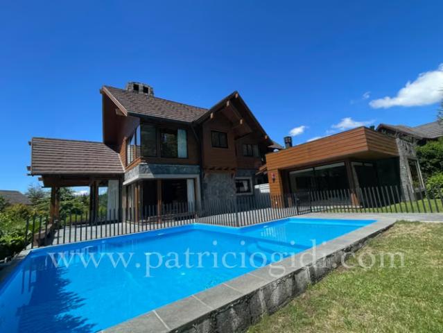 Exclusiva Residencia en La Puntilla de Villarrica, Sur de Chile | 5 dormitorios por 24200.00 en Villarrica
