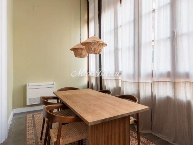 Exclusiva vivienda con terraza privada en Eixample
