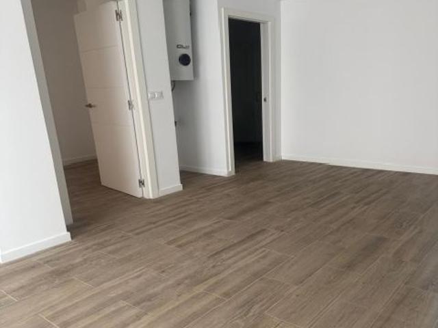 EXCLUSIVA VIVIENDA A ESTRENAR EN LA PLAZA DEL AYUNTAMIENTO DE SEDAVI