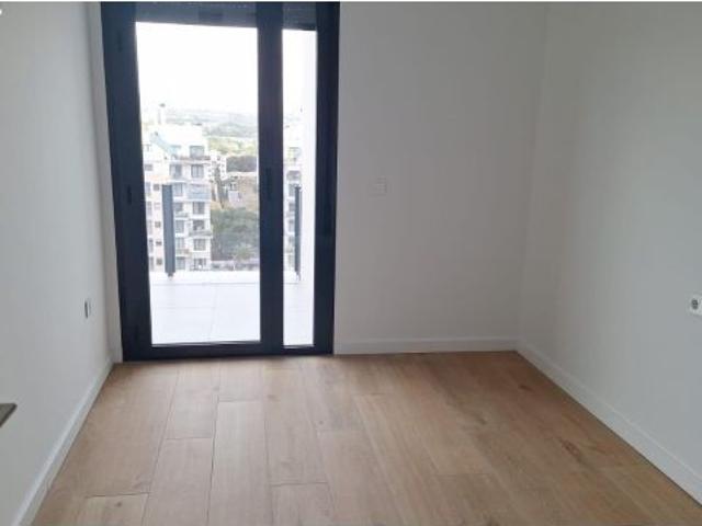 Exclusiva vivienda de diseño en Playa de San Juan – Residencial Tridente