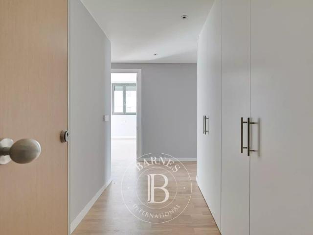 Exclusiva vivienda de obra nueva con amplia terraza privada. 142m² Badalona
