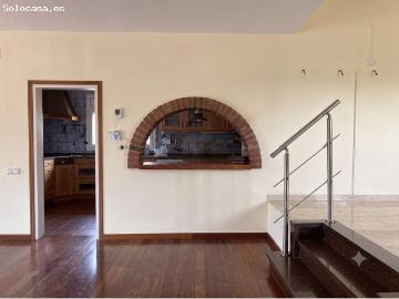 Exclusiva vivienda de lujo con piscina, vistas a la montaña de Montserrat y espacios únicos en Espar