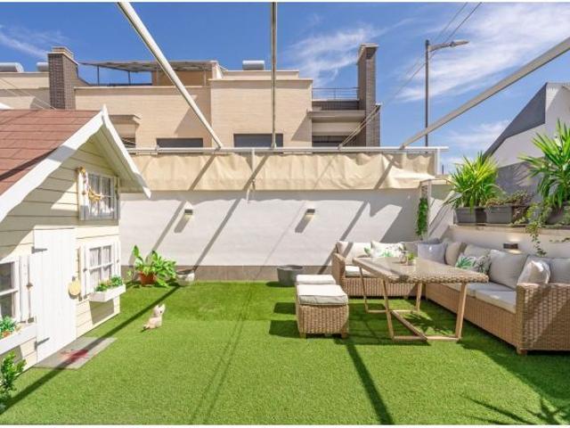 Exclusiva vivienda en alquiler en Churriana de la Vega