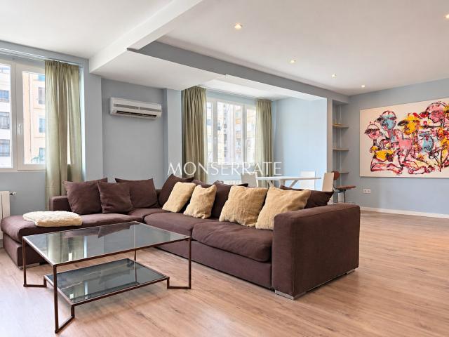 Exclusiva vivienda en alquiler en Grabador Esteve