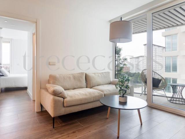 Exclusiva vivienda en alquiler en el Edificio IKON, Valencia