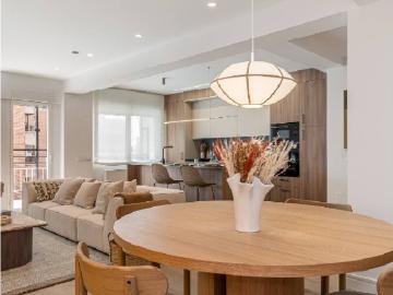 EXCLUSIVA VIVIENDA EN PAQUE DEL RETIRO CON VISTAS REFORMADA Y AMUEBLADA CON 4 HABITACIONES