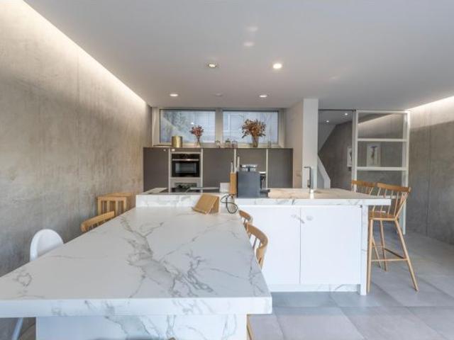 Exclusiva vivienda en zona Fórum