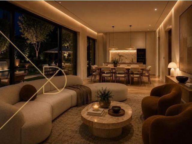 Exclusiva vivienda semiadosada esquinera de diseño con parcela privada de 130 m2 en Ciudad Diagonal