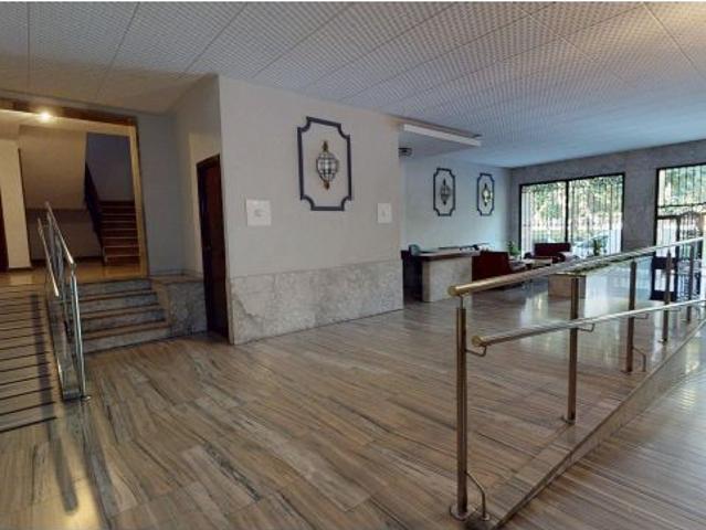 Exclusiva vivienda reformada de 152 m2 con terraza y garaje en Conde de Vallellano