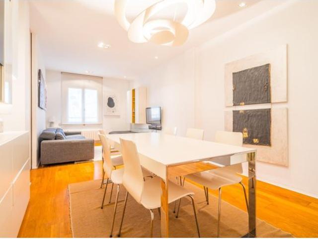 Exclusiva vivienda reformada junto al Mercado Central