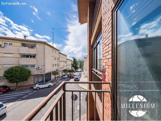 Exclusiva vivienda tríplex de 283 m2 con garaje doble, terraza y buhardilla en San Fernando de Henar